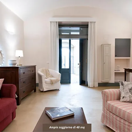 Corte Quinto Ennio - Selection *